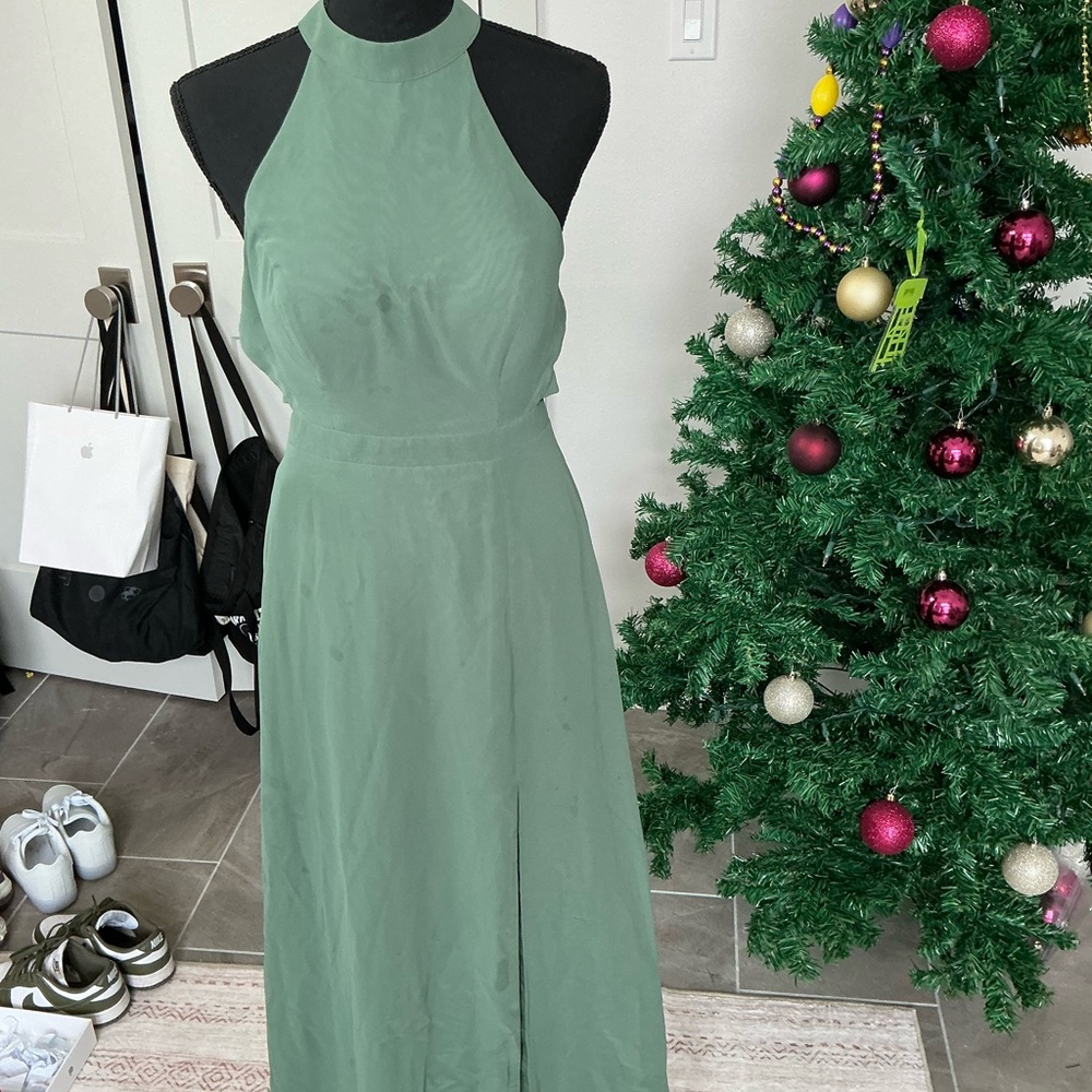 Elegant Green Halter Dress